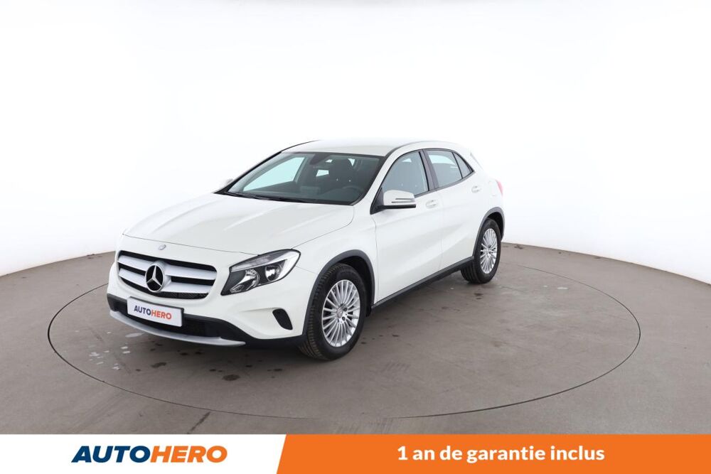 Classe GLA 180 Intuition 122 ch 2015 occasion 92130 Issy-les-Moulineaux