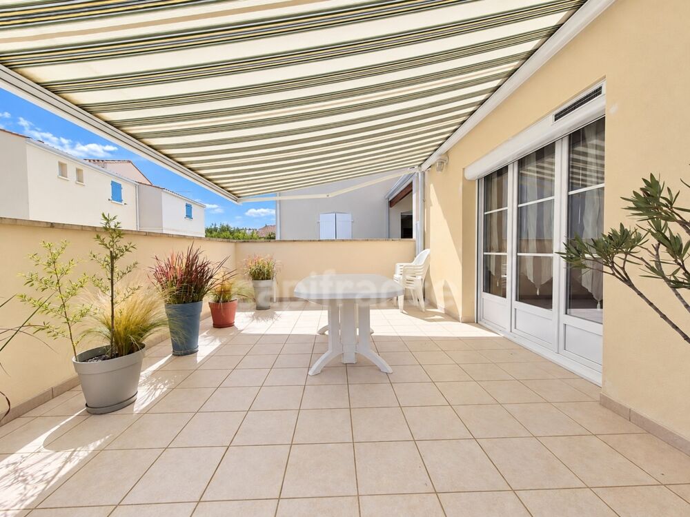 Vente Maison Maison à vendre 4 pièces SAINT GEORGES DE DIDONNE (17) - Terrasses -garage Saint georges de didonne