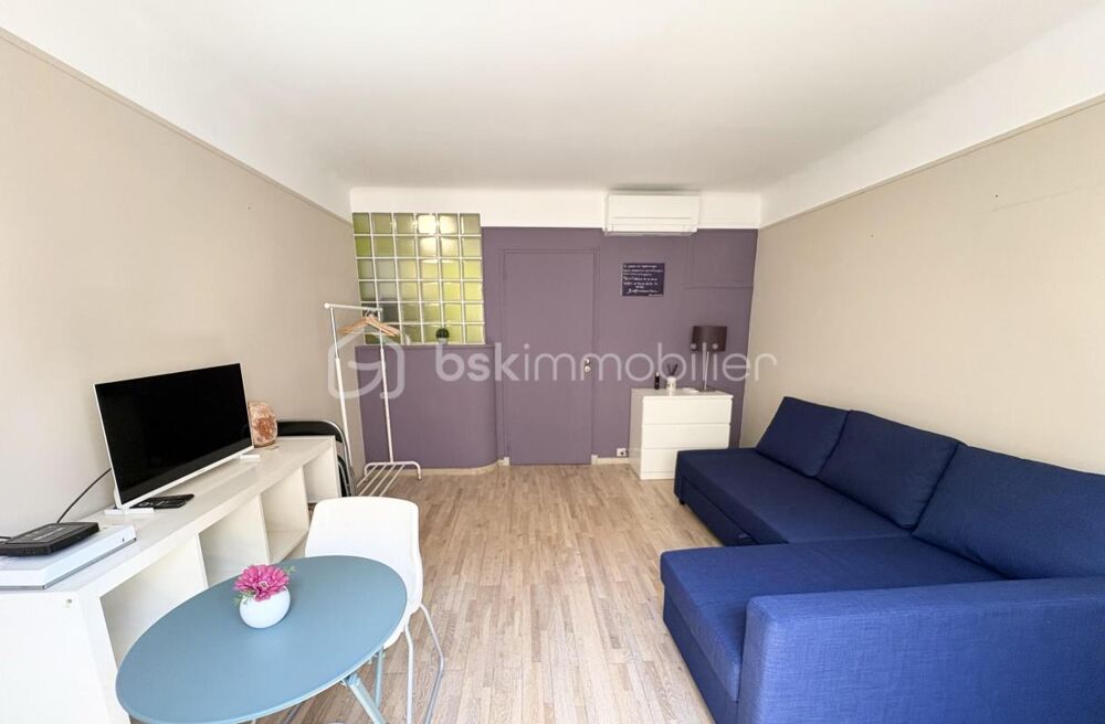 Vente Appartement Cannes -Studio climatisé avec cave et ascenseur à 15 min du Palais des Festivals Cannes