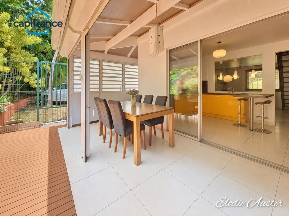 Appartement en duplex secteur recherché du Gosier
