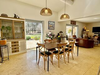  Maison � vendre 6 pi�ces 222 m�