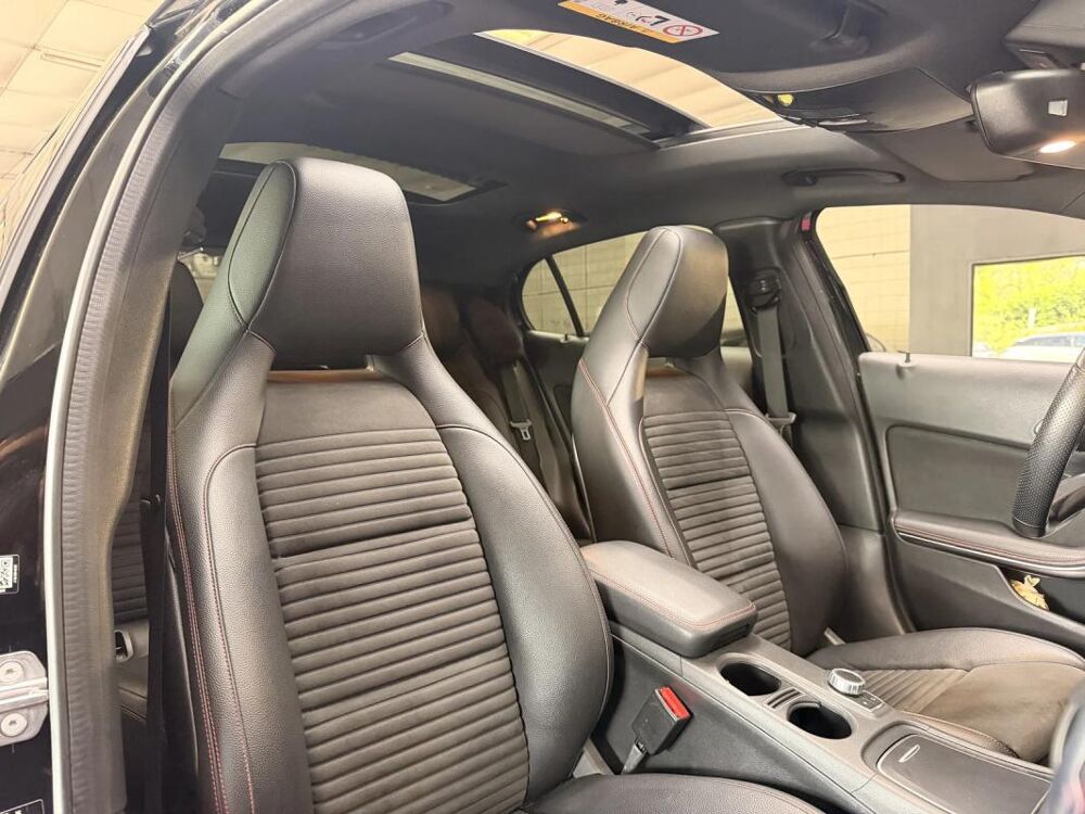 Classe GLA 250 4Matic (156.946) AMG LINE 2019 occasion 73000 Chambery