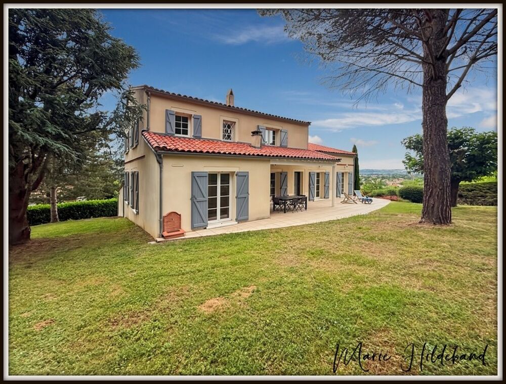 Vente Maison Maison familiale – 200 m² – 5 chambres – jardin de plus de 3800m² Saubens