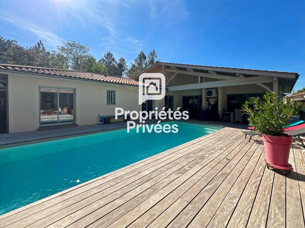 Maison de 200m² avec 4 chambres et piscine