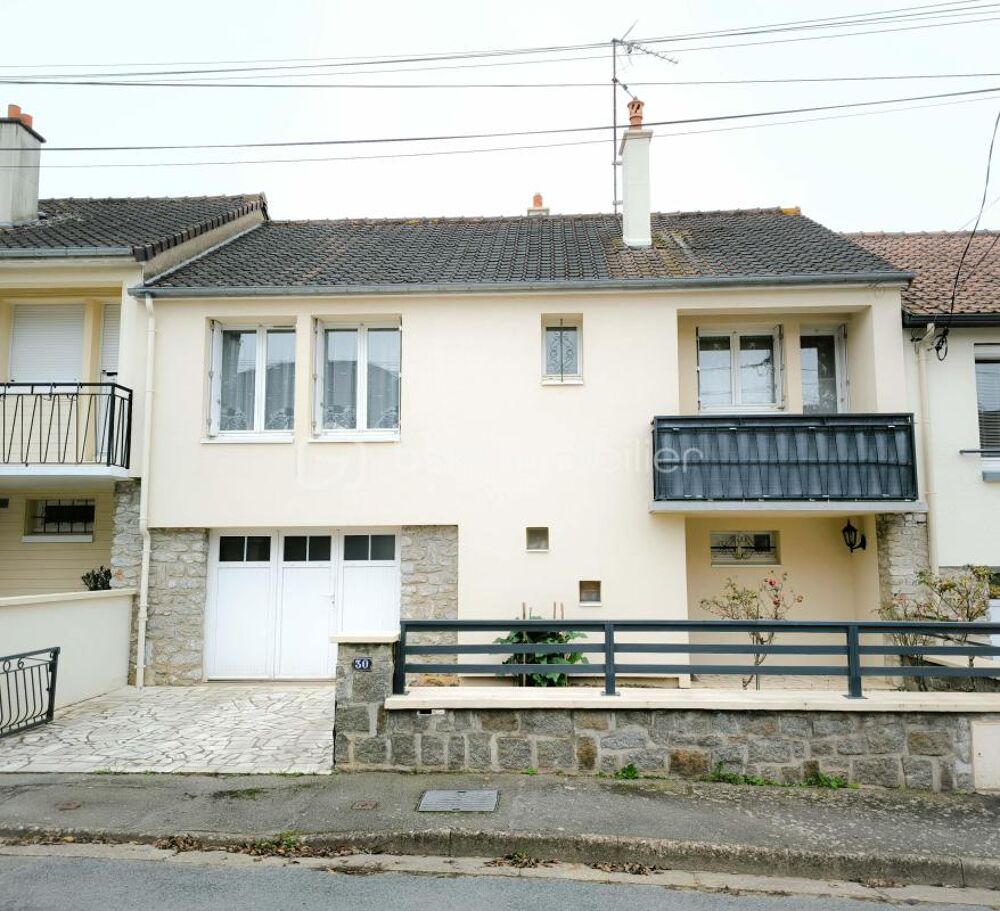 Vente Maison EN EXCLUSIVITÉ - POUR INVESTISSEUR MAISON 3 CHAMBRES DE 82 m² - LES FOURCHES 53000 LAVAL Laval
