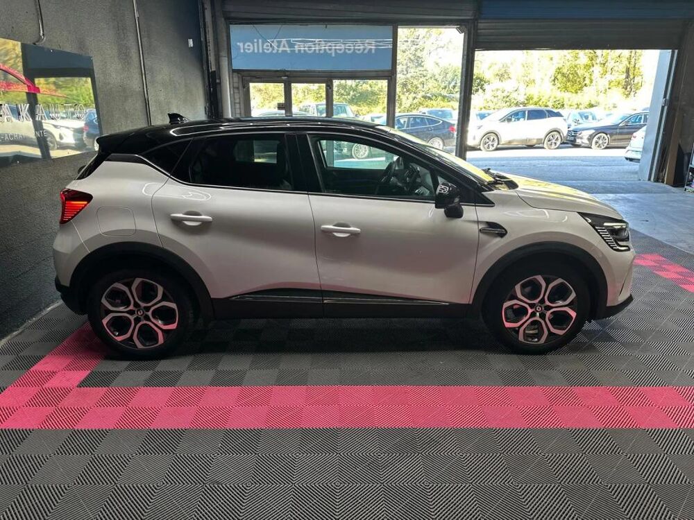 Captur II E-TECH HYBRIDE FAST TRACK - R&eacute;gulateur/limiteur CLIM Auto 2023 occasion 73000 Chambery