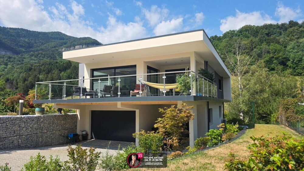 Vente Maison MONTAGNOLE  L'élégance contemporaine dans un écrin de nature Montagnole