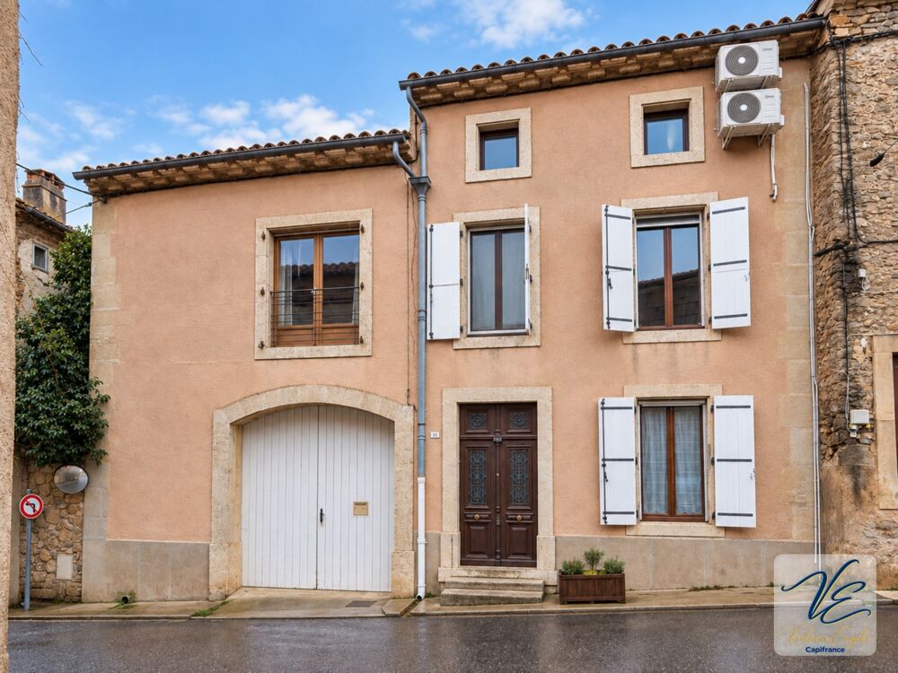 À AZILLE  MAISON BOURGEOISE RÉNOVÉE DE 259 M² AVEC 5 CHAMBRES, JARDIN PISCINABLE, PUITS ET GARAGE