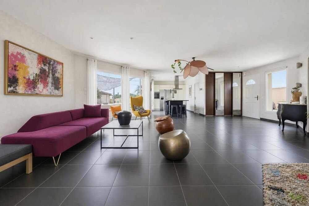 Maison de caractère 124 m² cadre de vie privilégié à Teuillac