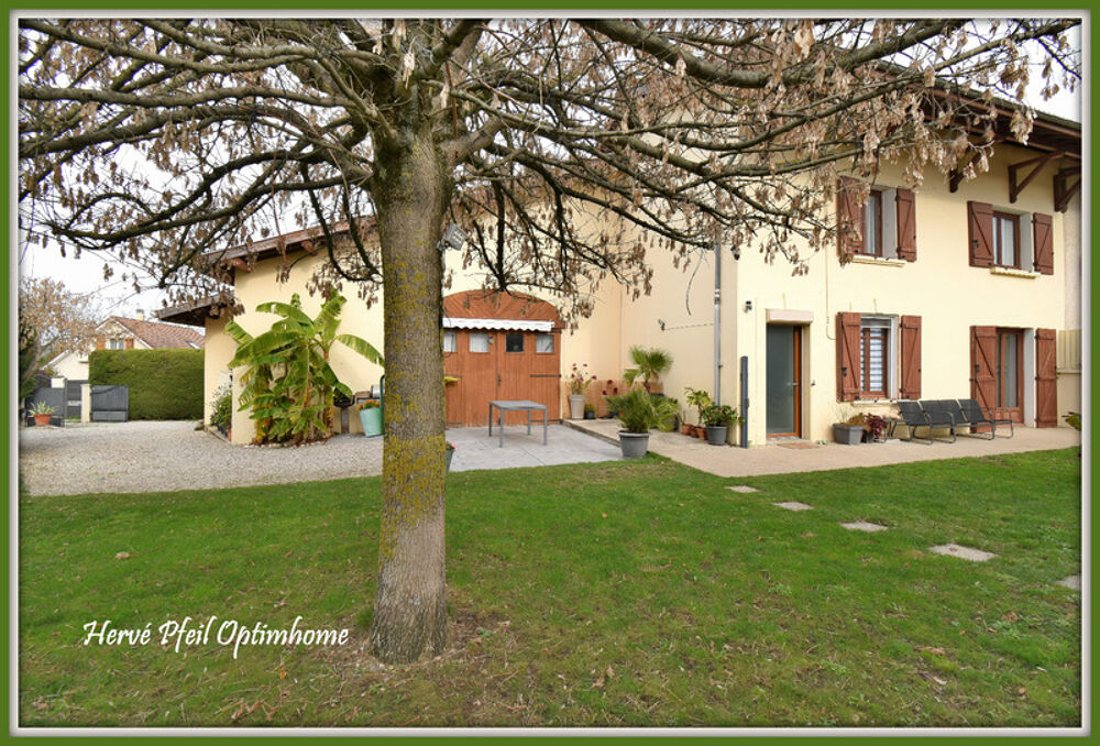 Une maison familiale avec cachet et prestations rénovées-5 pièces ; 135m² sur 1000m² de terrain