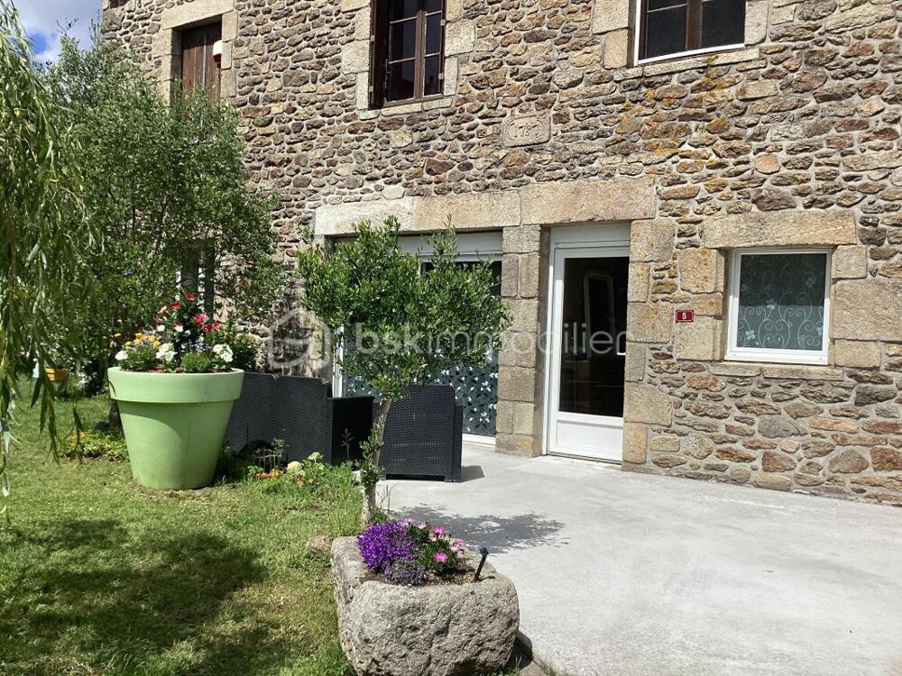 Charmante maison en pierres dans un village classé tout confort