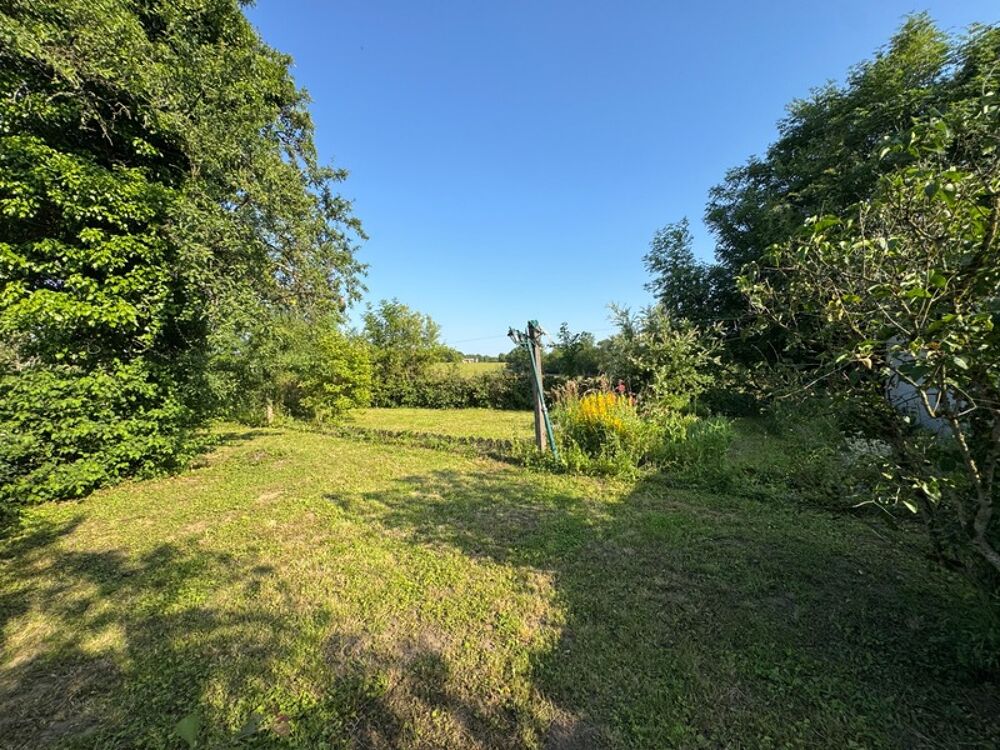 Vente Maison Maison individuelle avec fort potentiel – Cadre calme et verdoyant Ohain