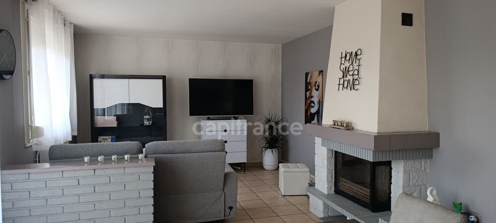 Vente Maison Virginie MASSON vous propose Maison individuelle 6 pièces – 4 chambres + bureau – sous-sol aménagé – terrain clos de 850 m² Brienon sur armancon