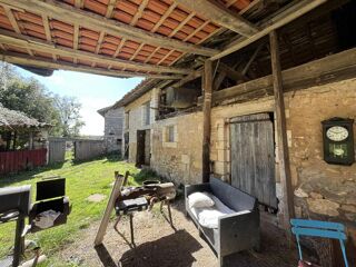  Proprit/chteau  vendre 4 pices 106 m