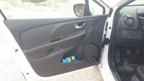 Clio 2pl 1.5 dCi 75 Energy Zen 2017 occasion 10100 Ossey Les Trois Maisons