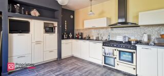  Maison � vendre 9 pi�ces 227 m�