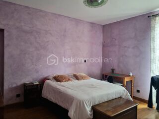  Appartement  vendre 8 pices 180 m