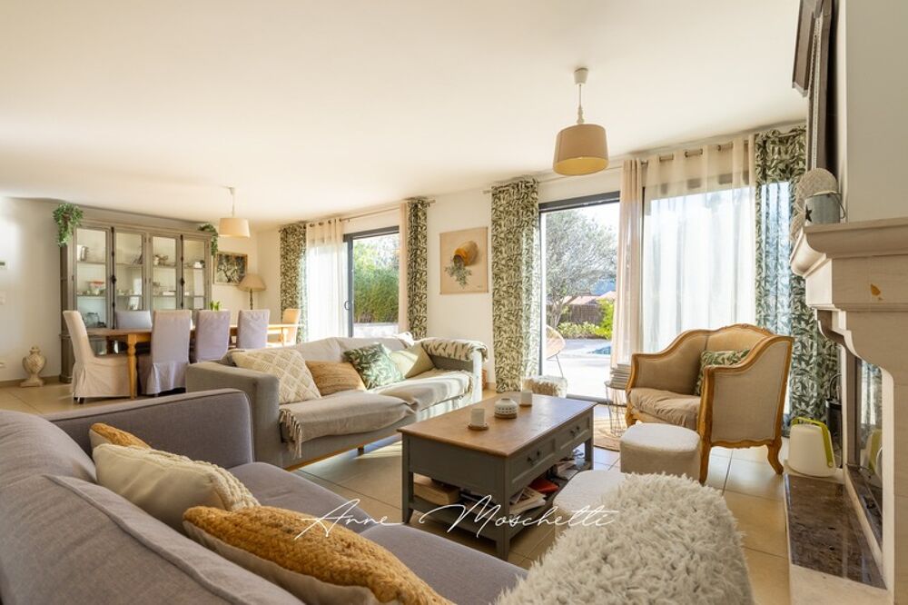 Vente Maison Bastide de 160 m² sur un terrain de 840 m² - 5 chambres à Ceyreste (13600) Ceyreste