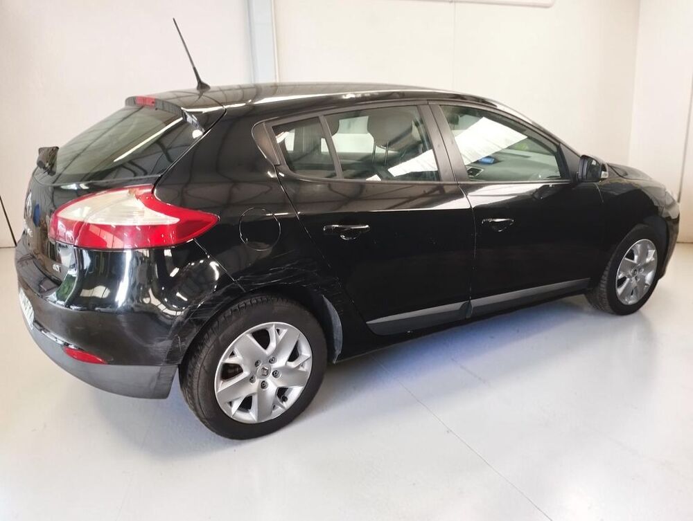M&eacute;gane III 1.5 DCI 110 EXPRESSION 5P 2012 occasion 06640 Saint-Jeannet