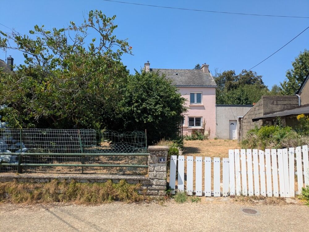 BUBRY MAISON À RÉNOVER DE 117 M² ENVIRON HABITABLE 3 PIÈCES APPENTI ET HANGAR À RÉNOVER PARCELLE DE 1621m²