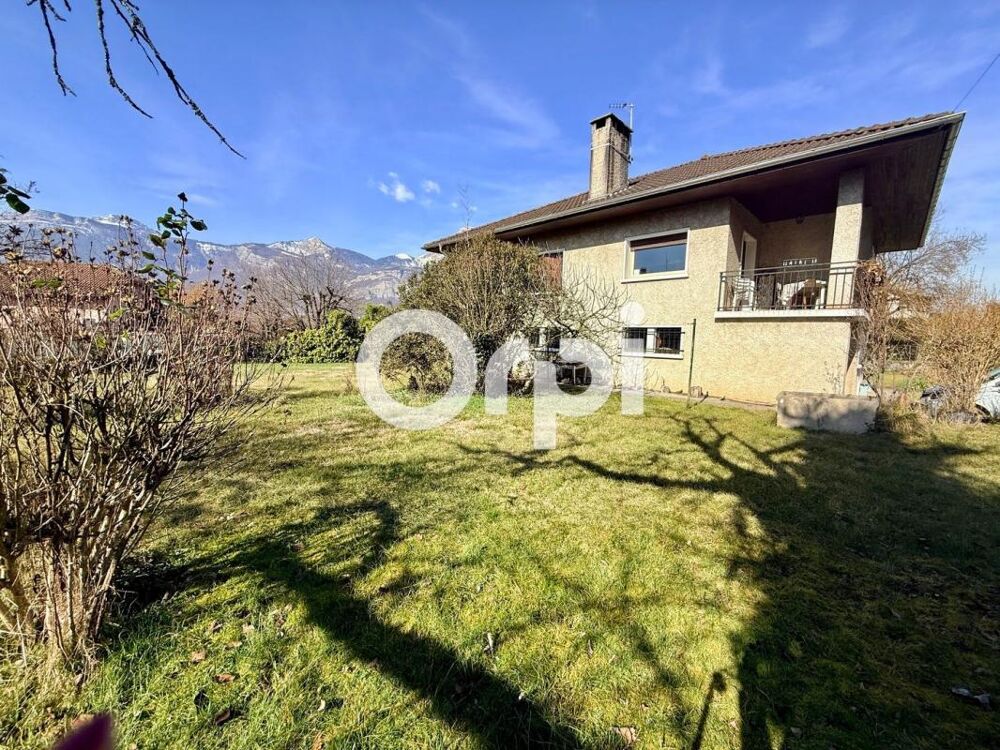 VILLARD-BONNOT  Maison indépendante 149 m² sur un terrain de 1 346 m²