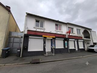  Immeuble à vendre 10 pièces 200 m²