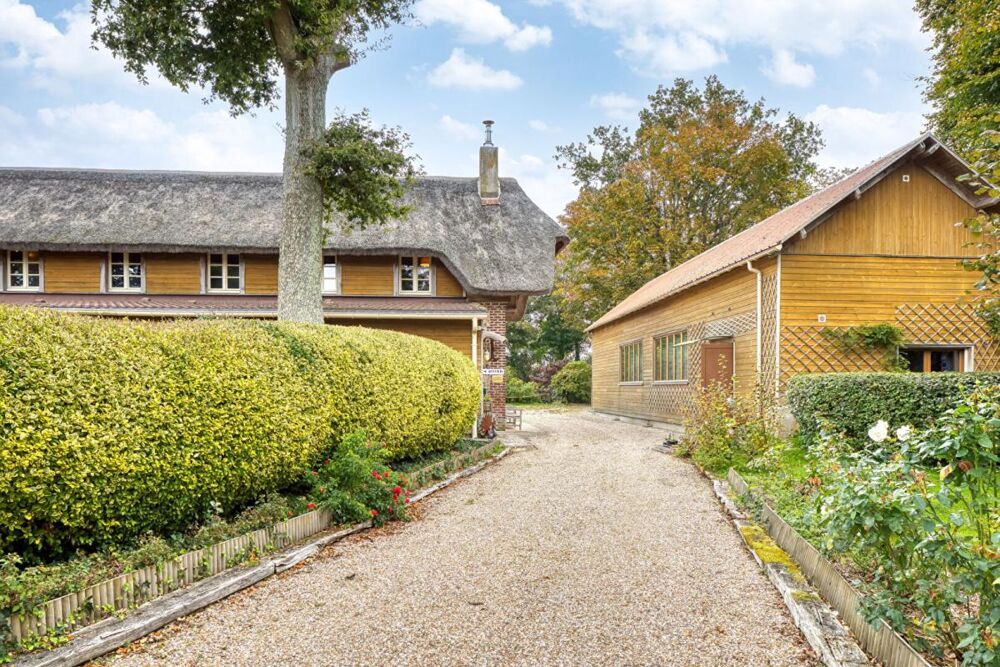 Vente Maison Propriété 1,40 ha (prairie 1,20ha) 2 bâtisses, 3 logements pour 293m2 habitables Etretat