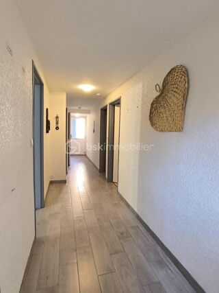  Maison  vendre 7 pices 175 m