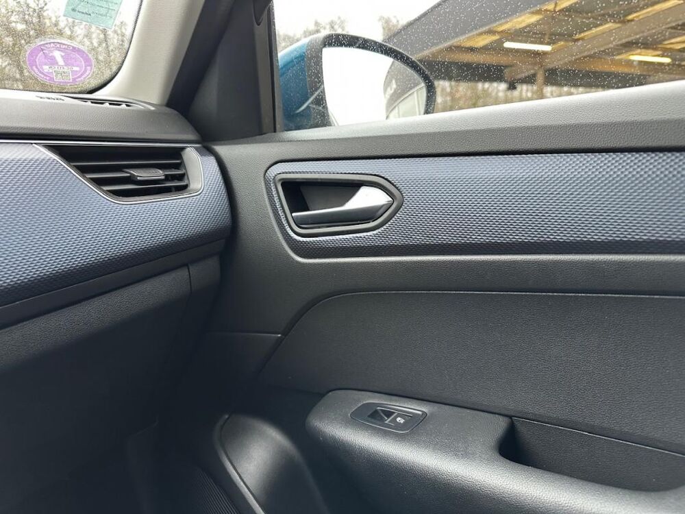 Arkana 1.6 E-TECH 145 BUSINESS 2021 occasion 78240 Chambourcy
