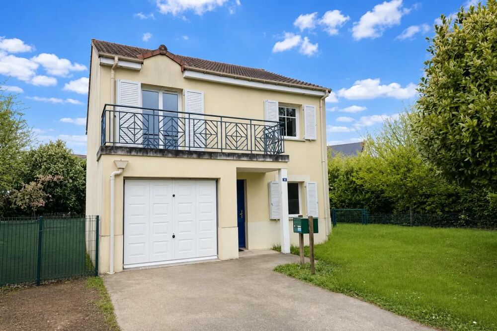 Maison 5 pièces 98m², jardin, Angerville