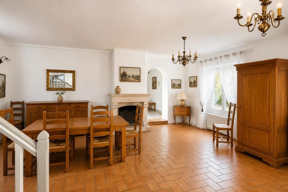 Vente Maison Maison de 7 pièces de 158 m² à Orléans Orleans