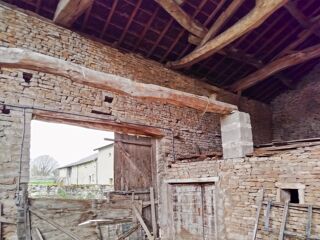  Remise / Grange � vendre 1 pi�ce 150 m� Ozenay