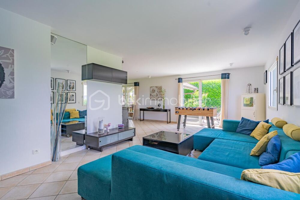 Vente Villa À 5 minutes de la Suisse – Villa de charme avec studio indépendant et vue exceptionnelle Bossey