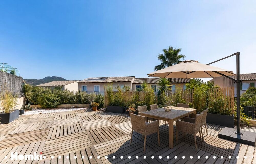 Vente Maison Maison/Villa T5 de 94 m² à Roquebrune-sur-Argens 83520 Roquebrune sur argens