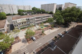  Appartement à vendre 5 pièces 94 m²