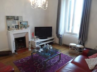  Maison  vendre 10 pices 200 m