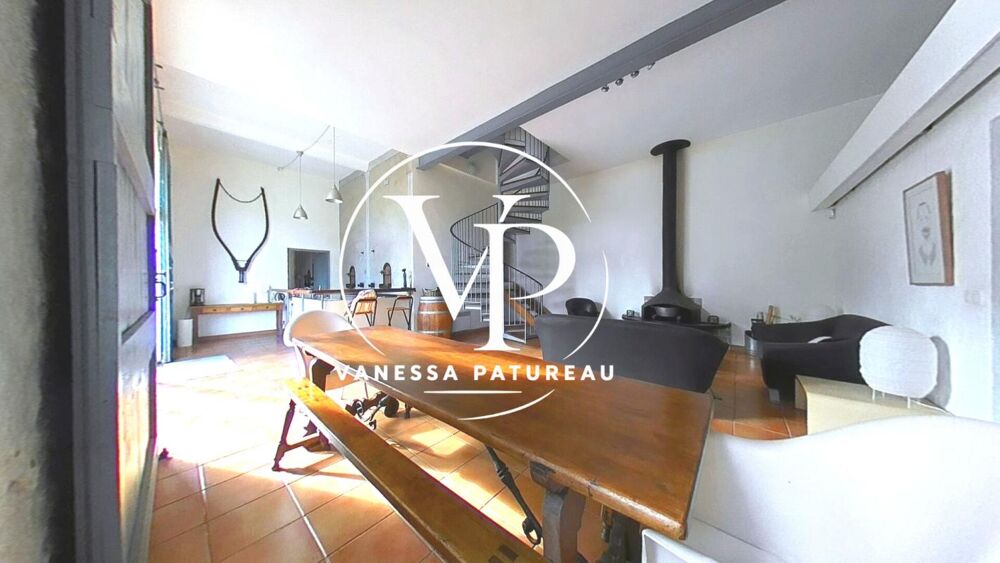 Propriété Ouveillan - 402 m² habitables - Piscine & dépendances