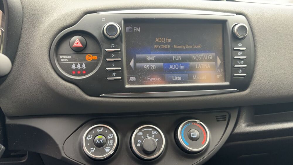 Yaris III 1.5 VVT 111 CVT France Business 2019 occasion 95800 Cergy