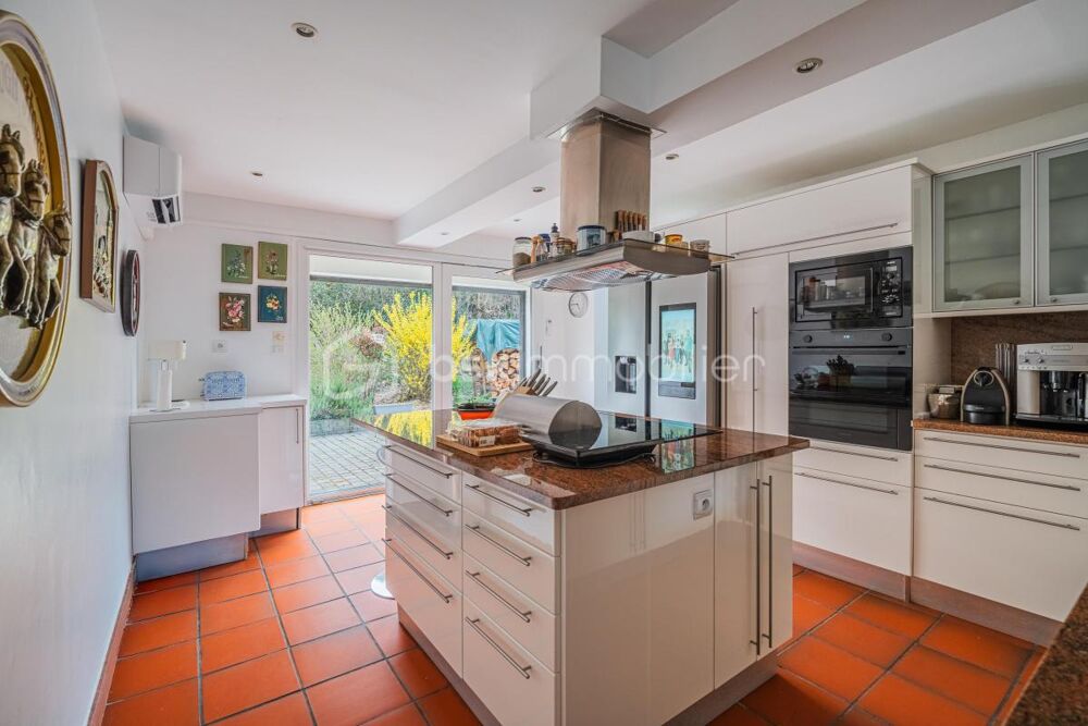 � vendre  Propri�t�/ch�teau Bri�-et-Angonnes (38320)