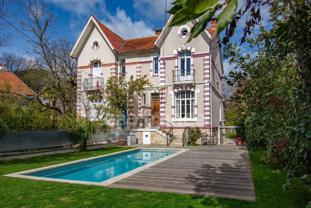 Maison 6 pièces 143 m² · à Royan · 143 m² · 885 700 €