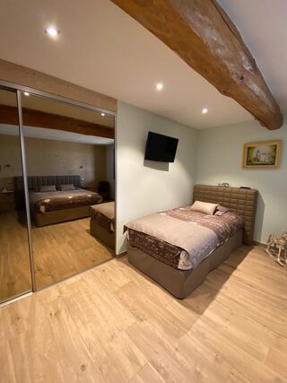  Maison � vendre 10 pi�ces 368 m�