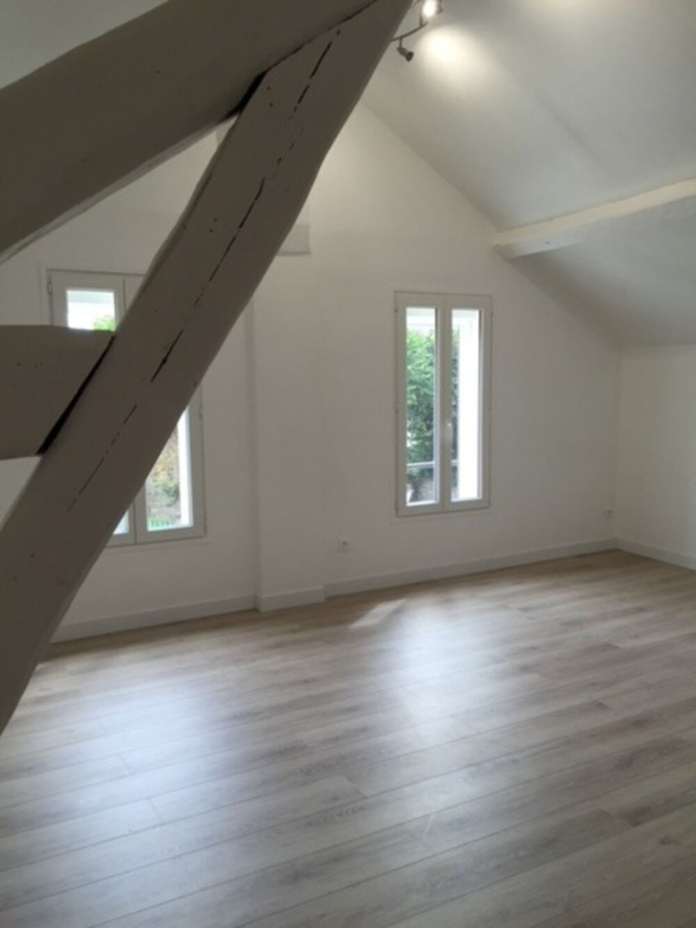 Appartement à vendre 1 pièces PONTOISE (95) centre historique