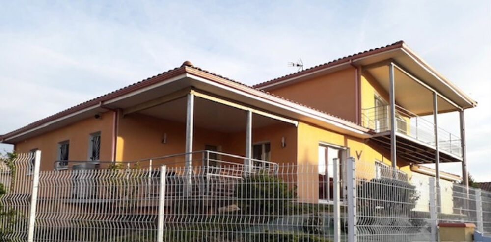 Maison 6 pièces 175 m² · à Puylaurens · 175 m² · 425 000 €