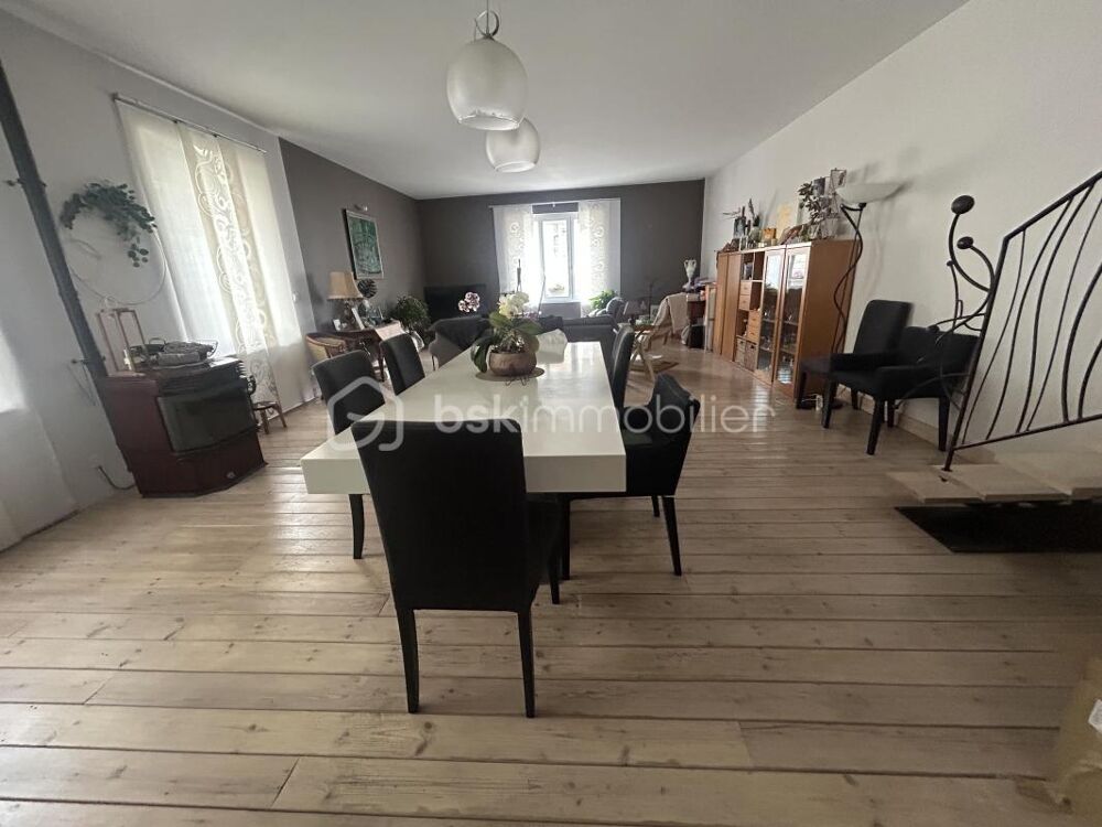 BELLE MAISON - HYPER CENTRE - GARAGE - STUDIO ATTENANT