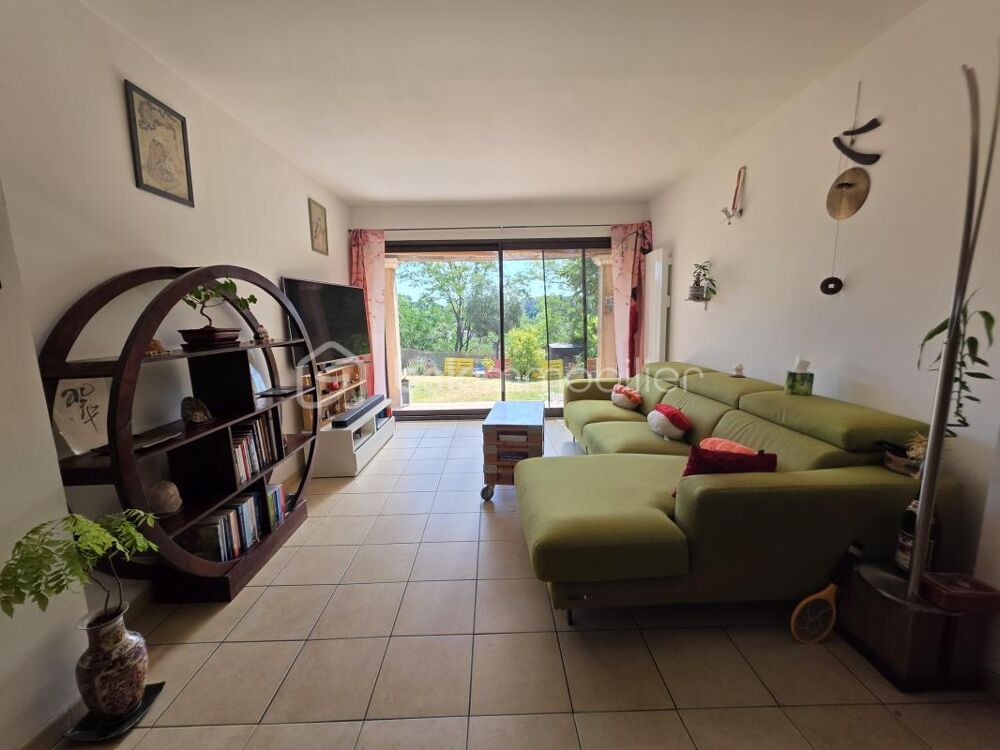 Vente Villa GRAND BAS DE VILLA - 2 CHAMNRES - JARDIN Brignoles