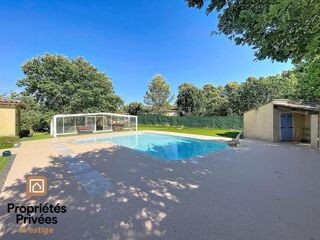  Villa à vendre 7 pièces 220 m²