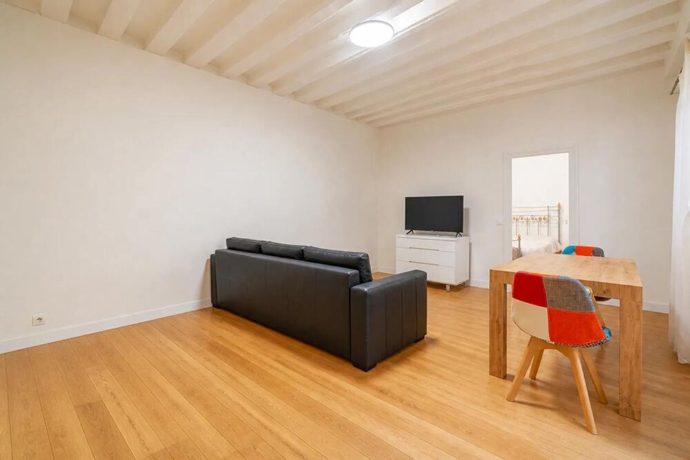 Vente Appartement Appartement - 2 pièces - 42 m² - Rue des Écouffes - Paris Paris 4