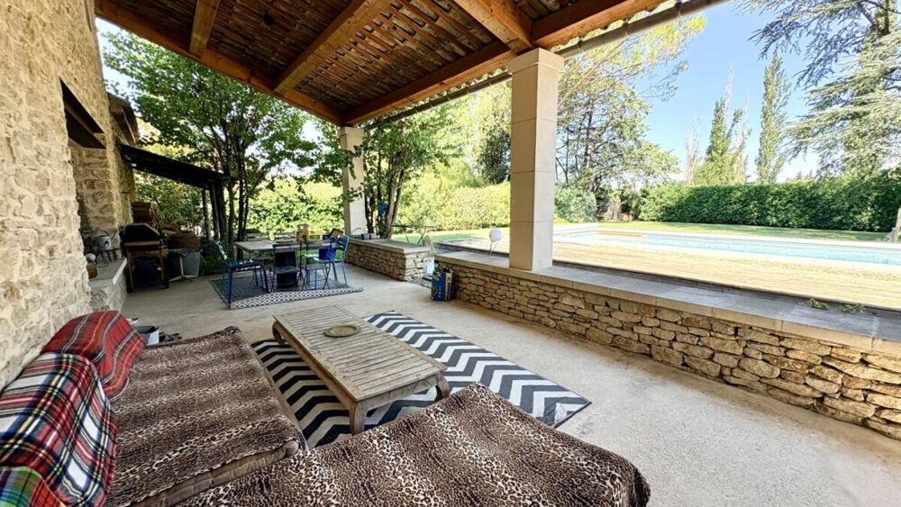 à vendre  Maison L'Isle-sur-la-Sorgue (84800)