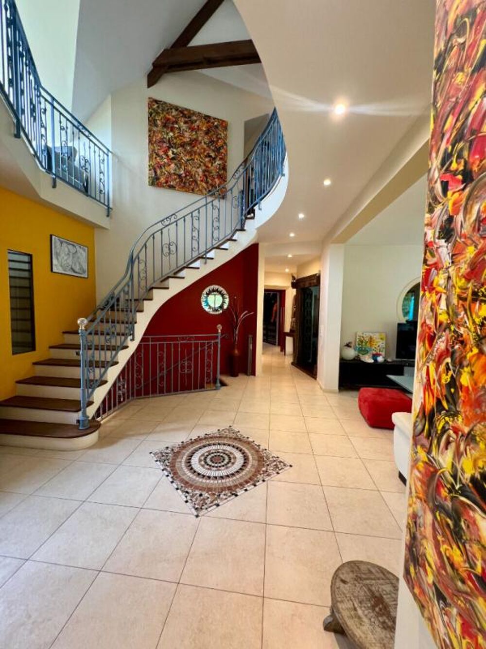 Vente Propriété/Château Maison d'architecte 244m2 sous-sol total / 4000m2 de terrain Angicourt