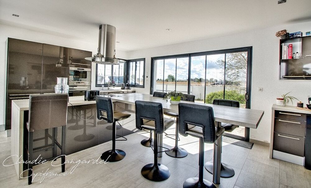 Maison à vendre 5 pièces LA JARNE (17)